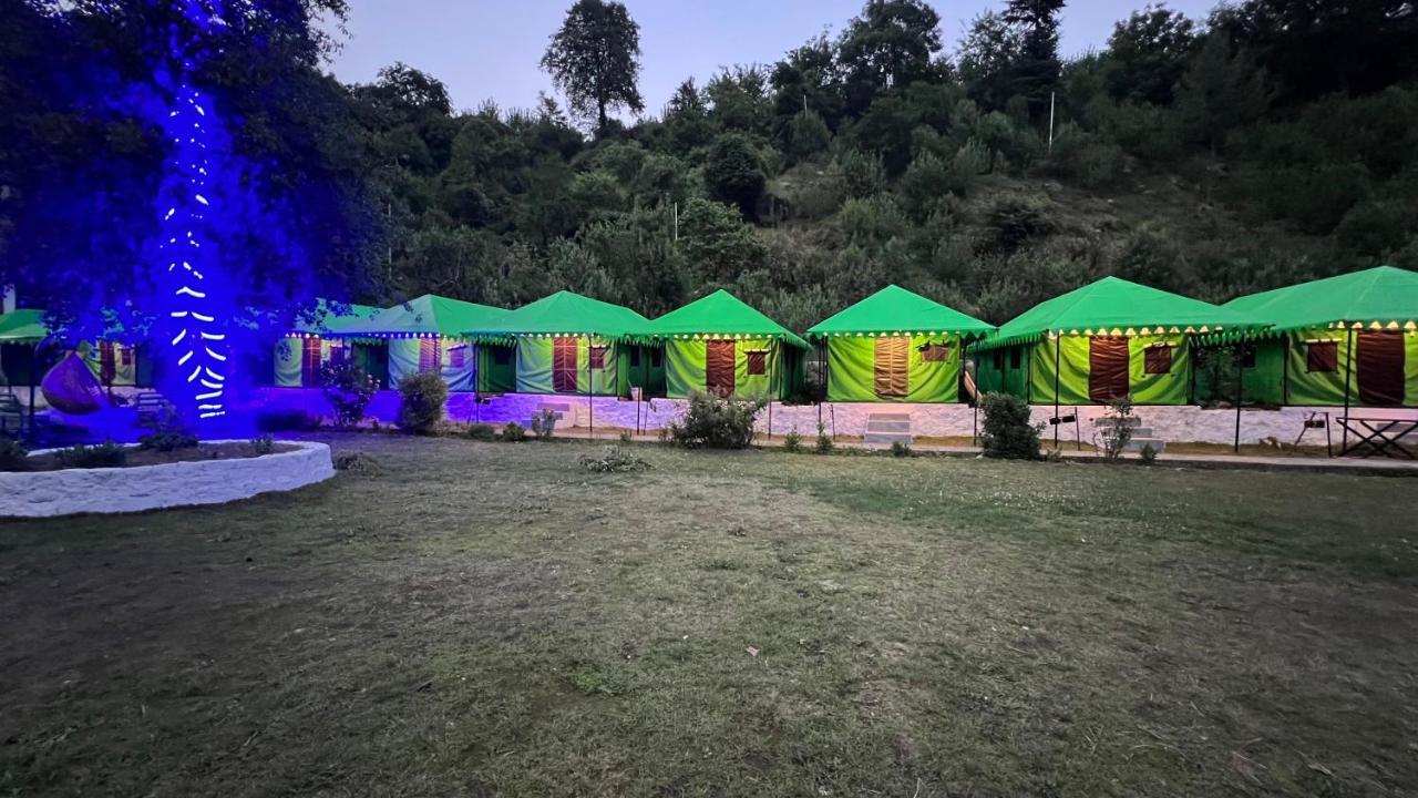 Gama Inn Manāli Exterior foto